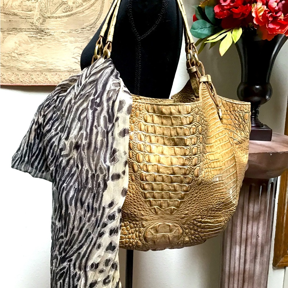 BRAHMIN TOTE PURSE, magnetic closure, key strap, pen holder, dark camel.